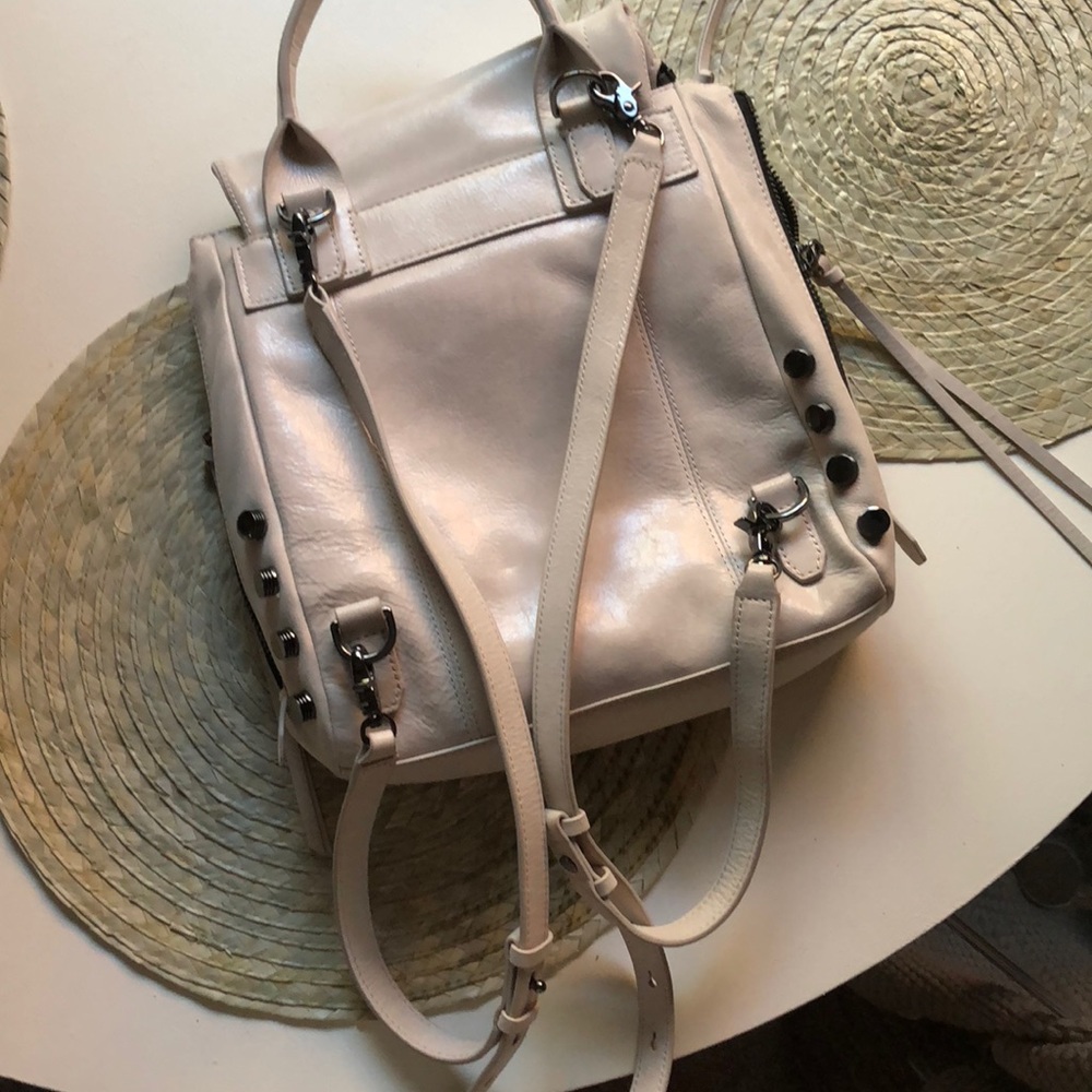 Botkier backpack purse - Picture 4 of 8